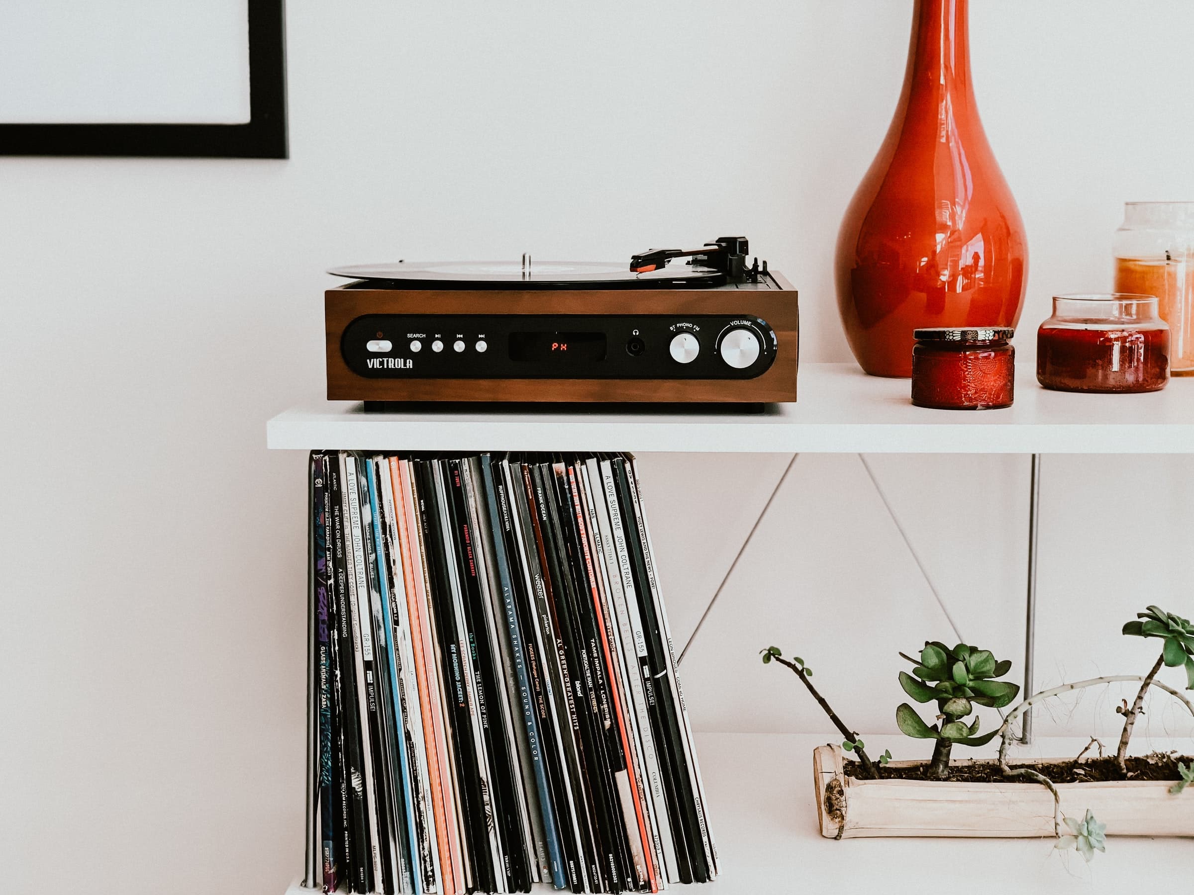record player on a table